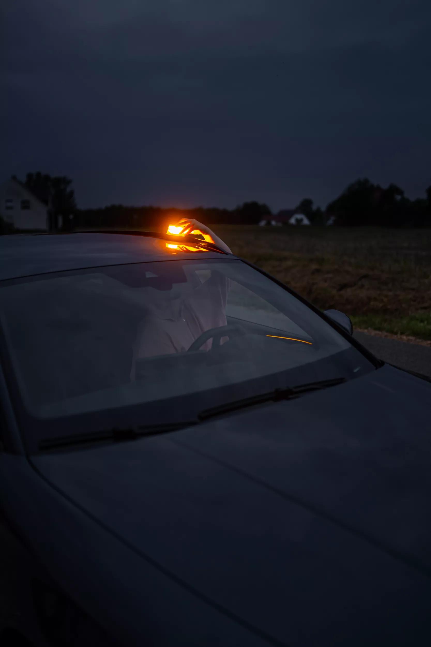 OSRAM LEDguardian Road Flare Signal TA20 - Voyant Avertissement LED Magnétique Rechargeable