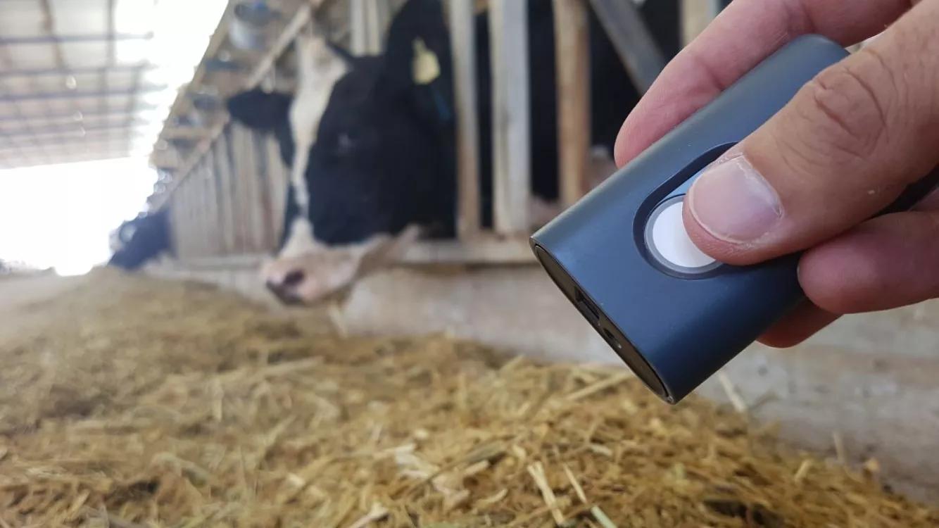 ams OSRAM infrared emitters mobile and wearables